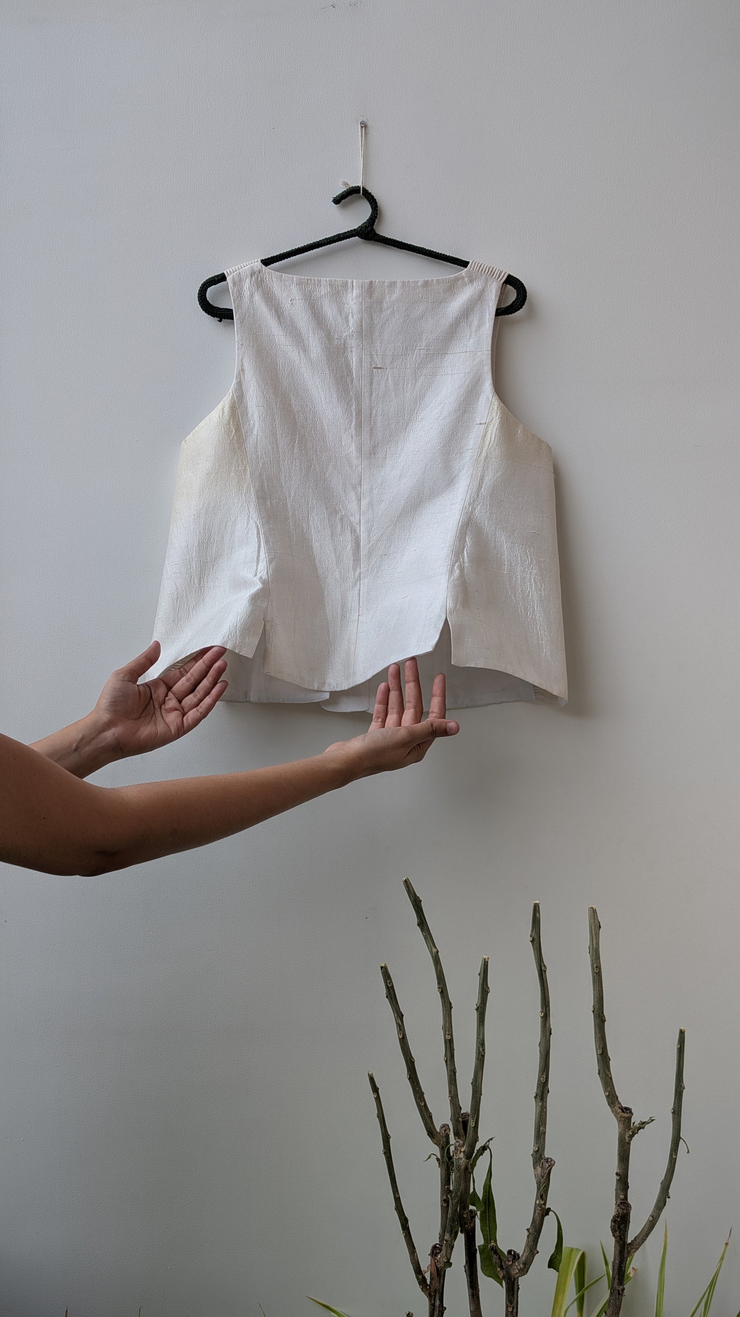 Cord Silk Vest