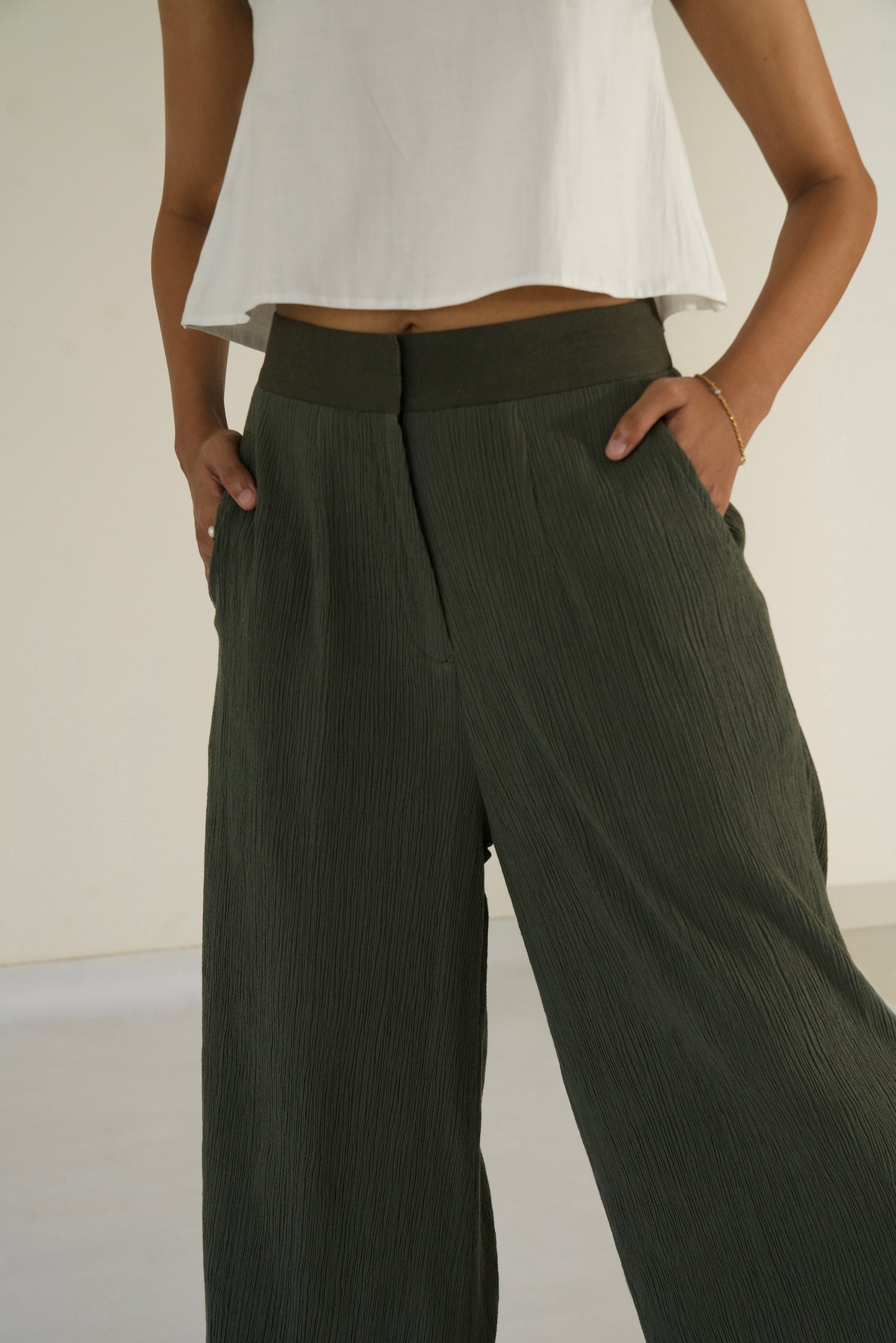 Crinkle Pants - Olive