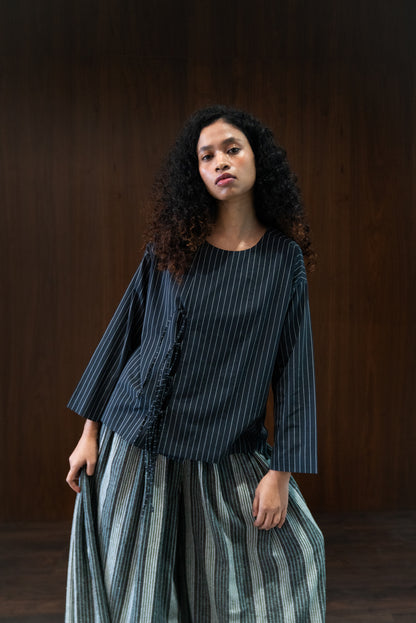 pepper tie-up blouse
