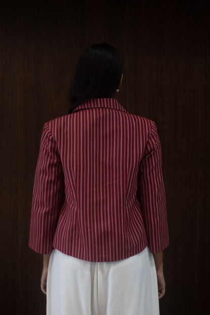 qos crop jacket